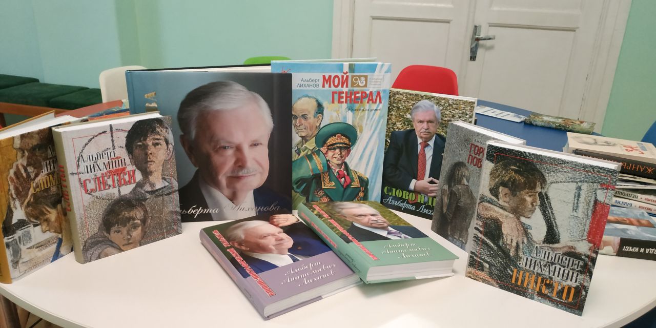 Важный гость в Главной детской библиотеке Республики Важный гость в Главной детской библиотеке Республики