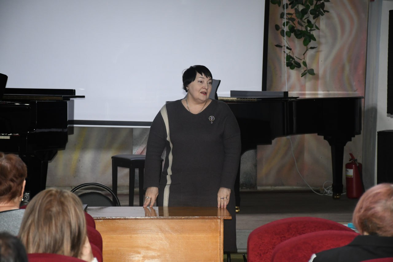 Член Общественного совета встретилась с коллективом музыкальной школы в Кировском