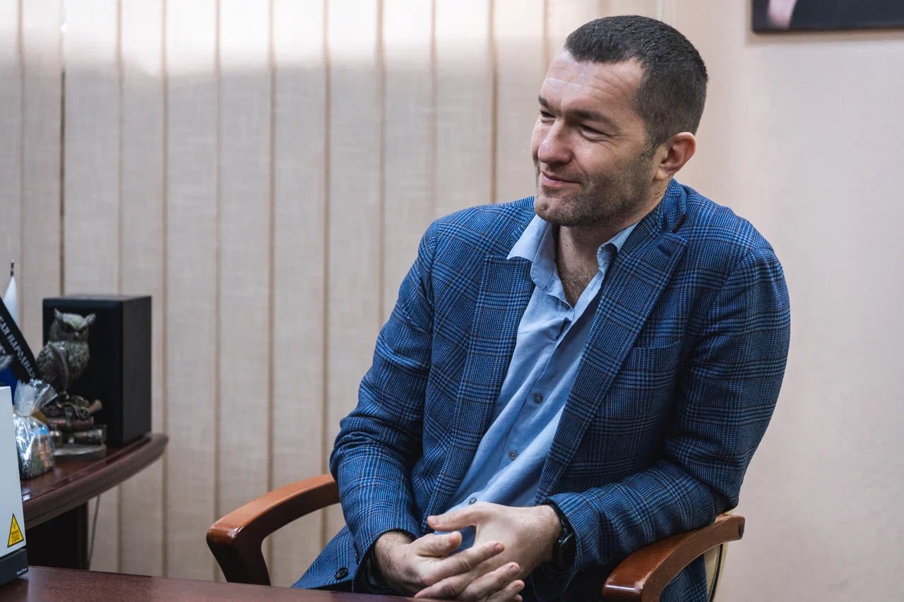 Сергей Самохин: Наградили горловчан медалями «Всё для Победы!» Сергей Самохин: Наградили горловчан медалями «Всё для Победы!»