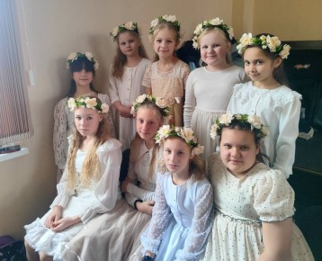 Ансамбль скрипачей "Волшебный смычок" (кл.преп. Бойко Л.С., конц.- Щеглова И.В.) - победитель республиканского конкурса "Путь к совершенству"