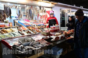 Лососевые уступили первенство: эксперты назвали самую популярную рыбу у россиян