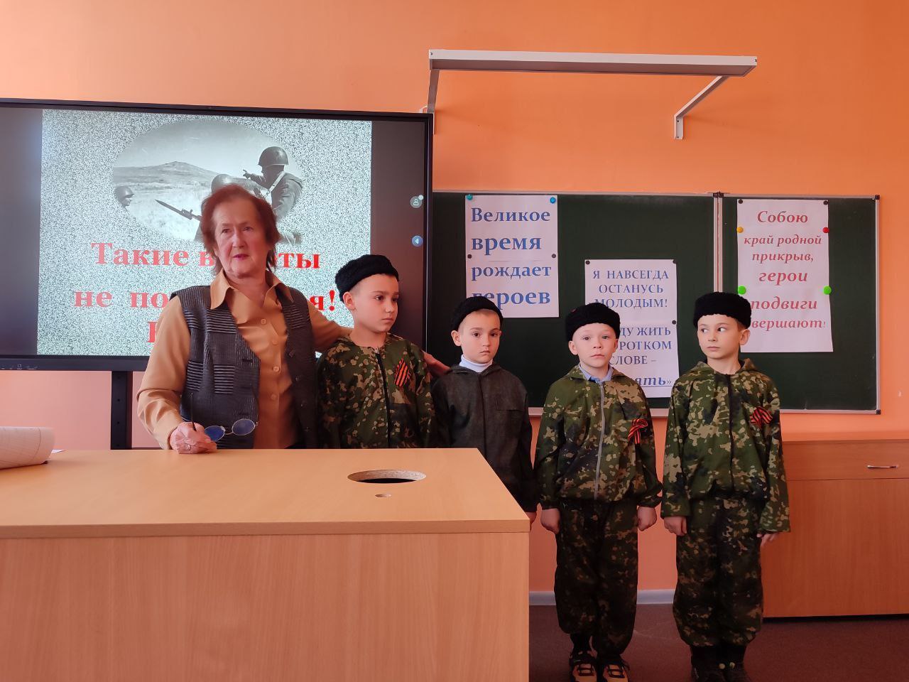 Александр Качанов: Докучаевск: Более 150 событий в Год защитника Отечества – дань памяти и символ единства Александр Качанов: Докучаевск: Более 150 событий в Год защитника Отечества – дань памяти и символ единства