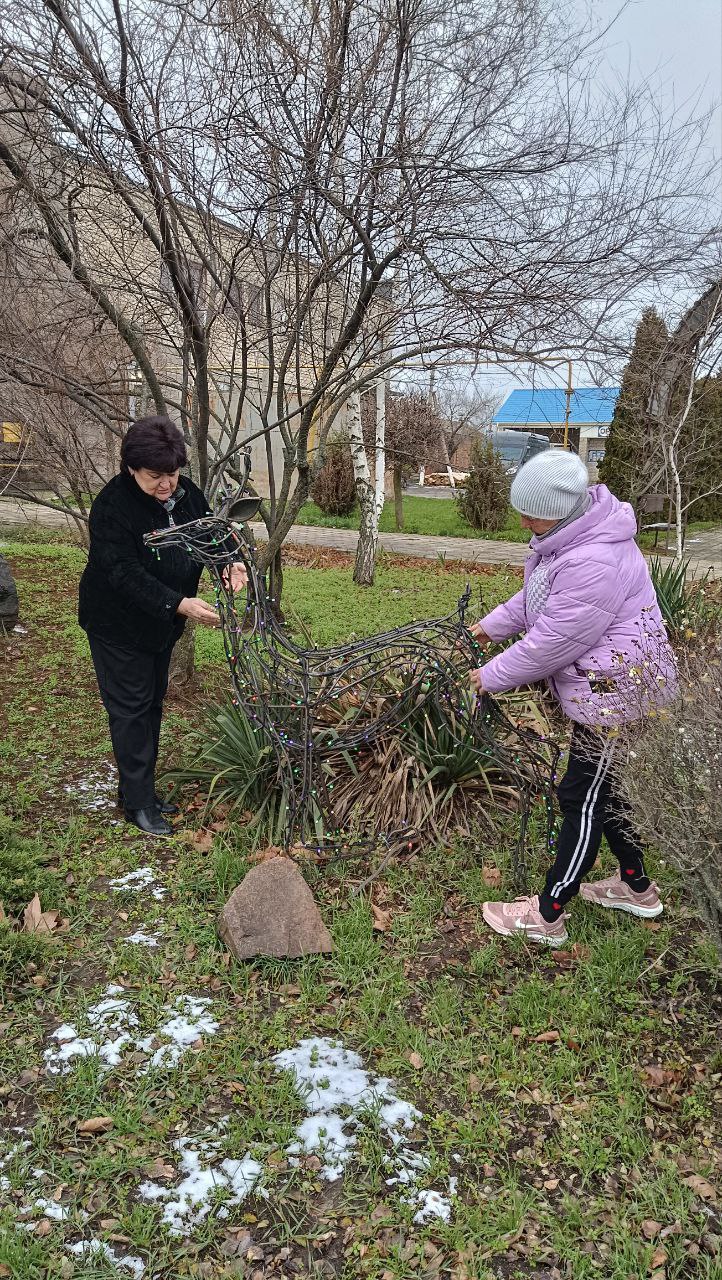 Скоро Новый Год!. В рамках реализации партийного проекта «Чистая страна», инициированного местным отделением Всероссийской политической партии «Единая Россия», в тесном взаимодействии с МУП «Вектор», 15 декабря 2025 года в... Скоро Новый Год!. В рамках реализации партийного проекта «Чистая страна», инициированного местным отделением Всероссийской политической партии «Единая Россия», в тесном взаимодействии с МУП «Вектор», 15 декабря 2025 года в...