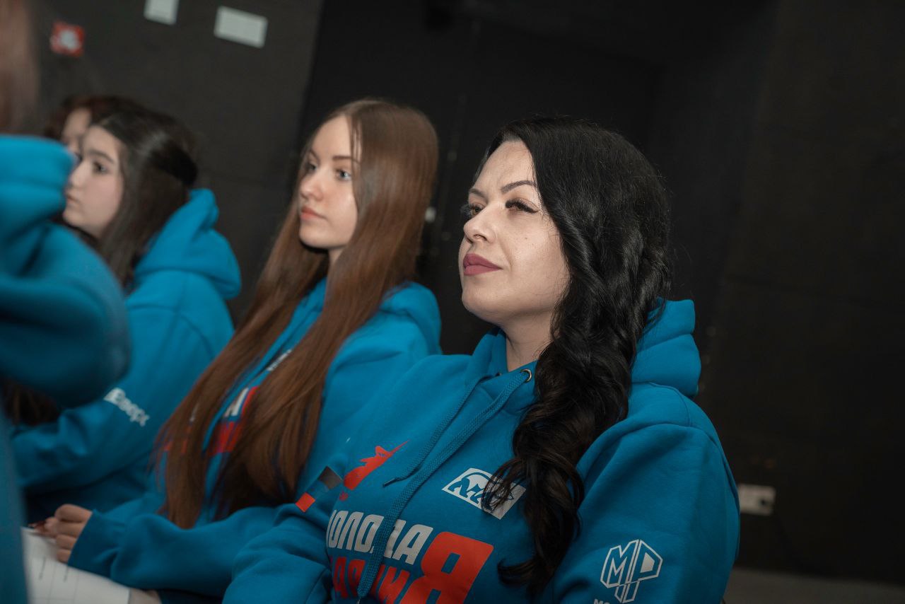 Сергей Ермаков: Молодежь Снежного на съезде «Молодой Республики» Сергей Ермаков: Молодежь Снежного на съезде «Молодой Республики»