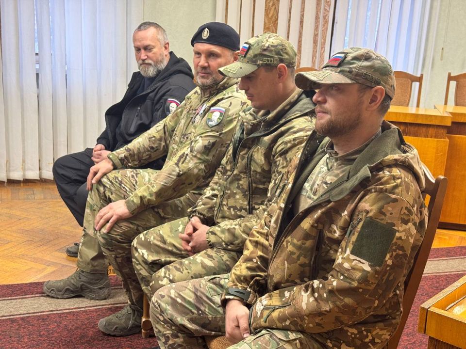 Встреча с настоящими героями в Донецком техникуме пищевой и перерабатывающей промышленности Встреча с настоящими героями в Донецком техникуме пищевой и перерабатывающей промышленности