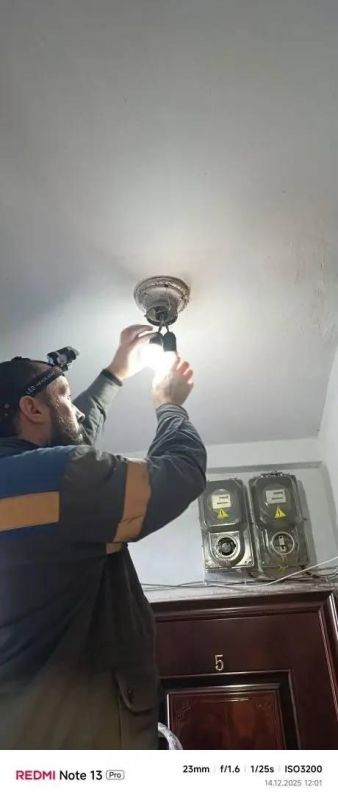 Аварийные бригады Камчатского края продолжают работу в Мироновском Аварийные бригады Камчатского края продолжают работу в Мироновском