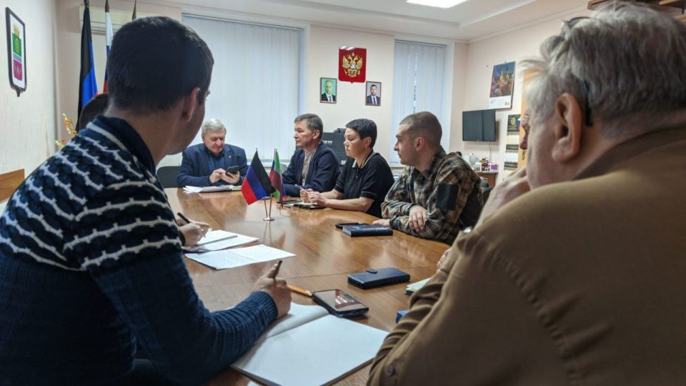 Николай Михайлов: Провел оперативное совещание по текущим вопросам Николай Михайлов: Провел оперативное совещание по текущим вопросам