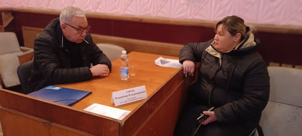 Наталья Великодная: Сегодня в селе Богдановка прошла выездная администрация, где жители смогли лично пообщаться с представителями власти и обсудить самые актуальные вопросы, волнующие наше сообщество Наталья Великодная: Сегодня в селе Богдановка прошла выездная администрация, где жители смогли лично пообщаться с представителями власти и обсудить самые актуальные вопросы, волнующие наше сообщество
