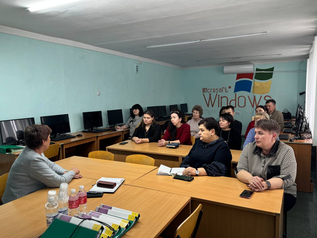 Елена Рязанцева: В Донецком техникуме бытового обслуживания и торговли обсудили наболевшие вопросы Елена Рязанцева: В Донецком техникуме бытового обслуживания и торговли обсудили наболевшие вопросы