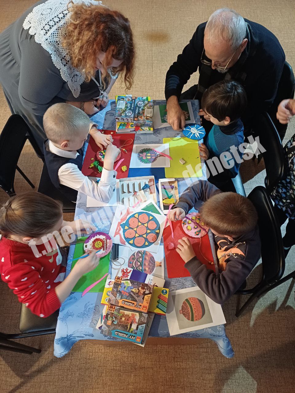 Сегодня для детей-сирот и детей, лишенных родительского попечения провели мастер-класс «В гостях у Святого Николая» Сегодня для детей-сирот и детей, лишенных родительского попечения провели мастер-класс «В гостях у Святого Николая»