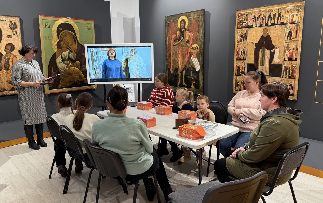 18.12.2025 г. в Волновахском окружном историко-краеведческом музее прошла познавательная программа «Святитель Николай Чудотворец» 18.12.2025 г. в Волновахском окружном историко-краеведческом музее прошла познавательная программа «Святитель Николай Чудотворец»