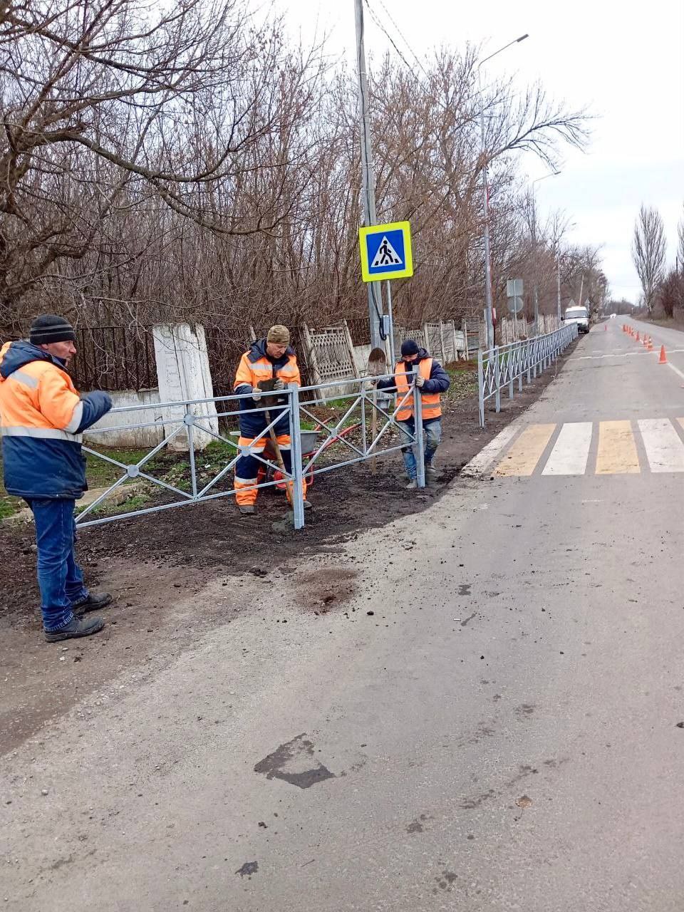 В круглосуточном режиме осуществляем мониторинг за состоянием дорожного покрытия на дорогах общего пользования для оперативного реагирования в случае неблагоприятных погодных условий В круглосуточном режиме осуществляем мониторинг за состоянием дорожного покрытия на дорогах общего пользования для оперативного реагирования в случае неблагоприятных погодных условий