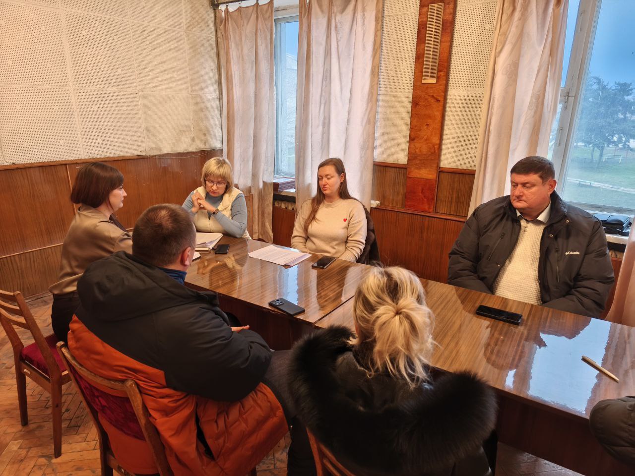 Прошло внеочередное заседание Иловайского городского совета, на котором были рассмотрены и приняты следующие решения: Прошло внеочередное заседание Иловайского городского совета, на котором были рассмотрены и приняты следующие решения: