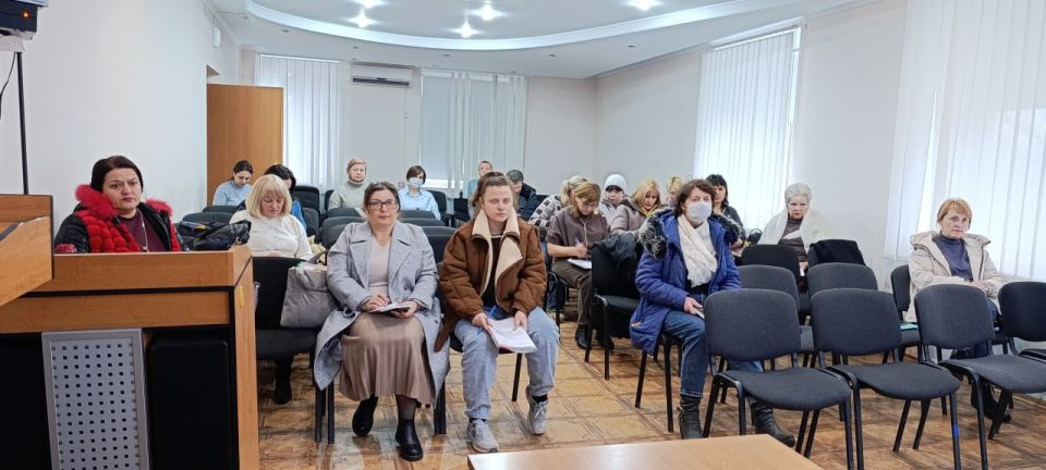 Встреча с руководителями учреждений культуры Старобешевского округа Встреча с руководителями учреждений культуры Старобешевского округа
