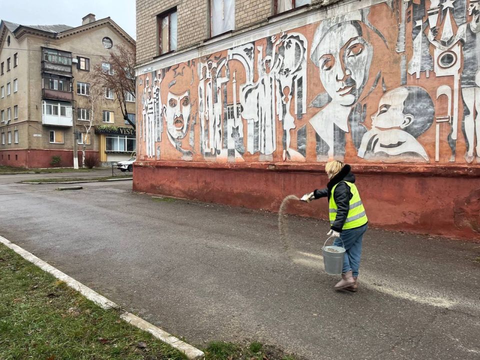 О работе МУП «Простор». Муниципальное унитарное мероприятие «Простор» ежедневно выполняет все необходимые работы по содержанию городских улиц О работе МУП «Простор». Муниципальное унитарное мероприятие «Простор» ежедневно выполняет все необходимые работы по содержанию городских улиц