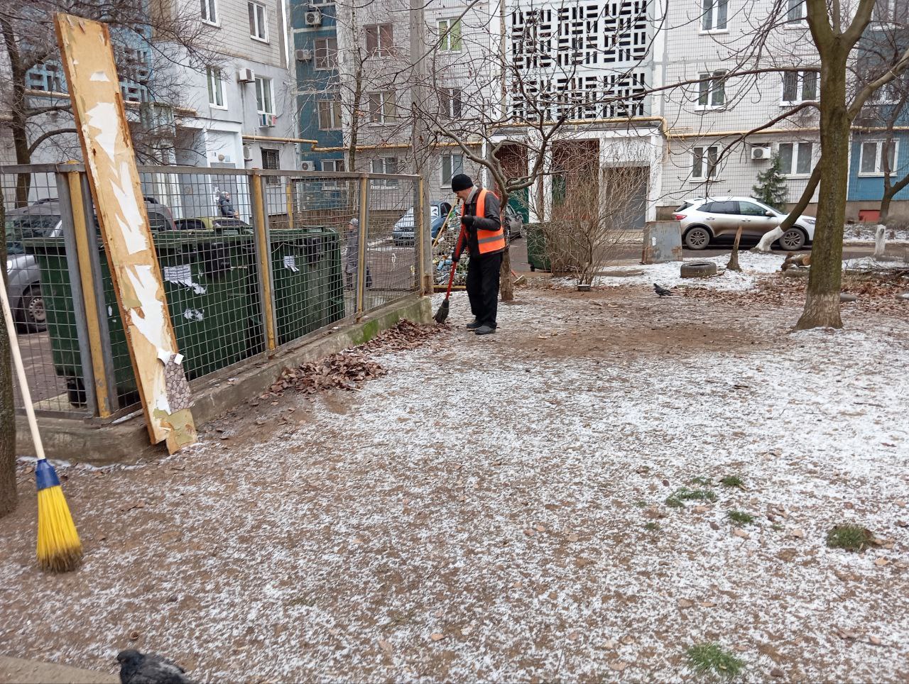 Сегодня, 18 декабря 2025 года, в рамках проекта «Городская среда», реализуемого Единой Россией , жители Кировского района приняли участие в традиционной экологической акции «Чистый четверг» Сегодня, 18 декабря 2025 года, в рамках проекта «Городская среда», реализуемого Единой Россией , жители Кировского района приняли участие в традиционной экологической акции «Чистый четверг»