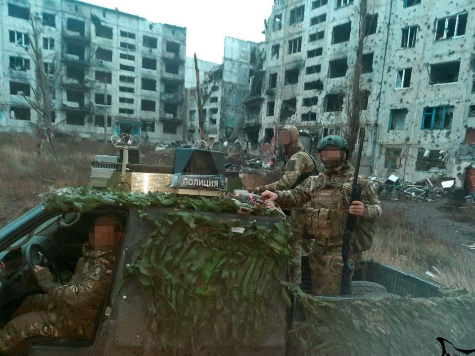 Военкоры: котел внутри Димитрова-Мирнограда полностью ликвидирован Военкоры: котел внутри Димитрова-Мирнограда полностью ликвидирован