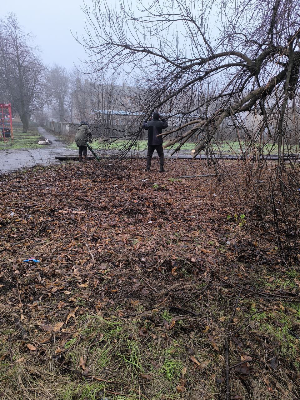 Сегодня, 18 декабря 2025 года, в рамках проекта «Городская среда», реализуемого Единой Россией , жители Кировского района приняли участие в традиционной экологической акции «Чистый четверг» Сегодня, 18 декабря 2025 года, в рамках проекта «Городская среда», реализуемого Единой Россией , жители Кировского района приняли участие в традиционной экологической акции «Чистый четверг»