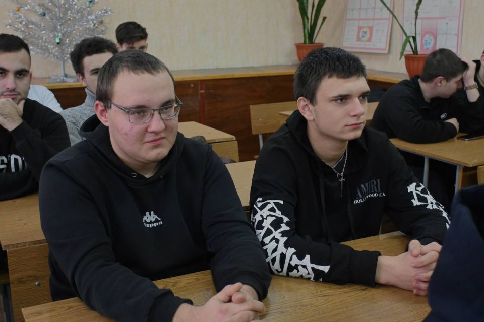 Открываем двери в мир муниципальной службы! Открываем двери в мир муниципальной службы!