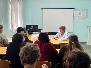 Елена Рязанцева: В Донецком техникуме бытового обслуживания и торговли обсудили наболевшие вопросы