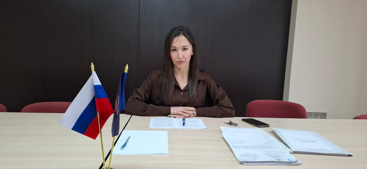 18 декабря 2025г. в администрации Ясиноватского муниципального округа состоялось заседание комиссии по делам несовершеннолетних и защите их прав на территории Ясиноватского муниципального округа (далее по тексту – КДНиЗП)