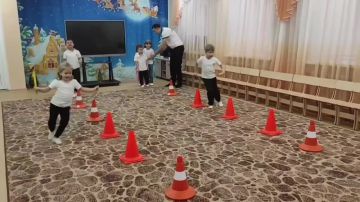 Яркие эмоции, командный дух и спортивный азарт! Смотрите в нашем видео, как прошел праздник «Здравствуй, Зимушка-зима!» в рамках партпроекта «Детский спорт»