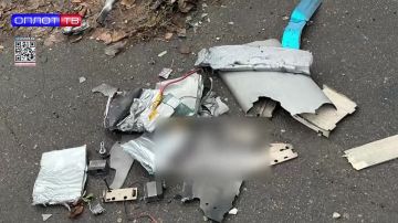 Вражеский беспилотник-камикадзе атаковал 18 декабря днём Киевский район Донецка