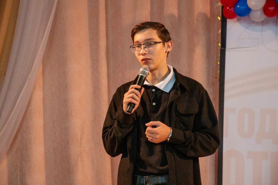 Светлый и объединяющий праздник Светлый и объединяющий праздник