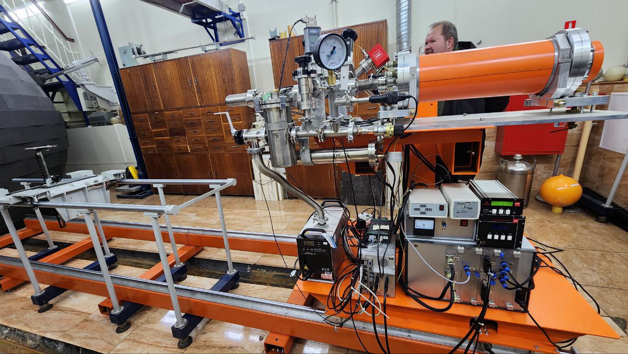 Начальник Дорожного центра стандартизации, метрологии и экспертизы Донецкого филиала ФГУП «ЖДН» Ольга Косик в ходе рабочей поездки в Октябрьский центр метрологии Октябрьской железной дороги ОАО «РЖД» подписала акт по... Начальник Дорожного центра стандартизации, метрологии и экспертизы Донецкого филиала ФГУП «ЖДН» Ольга Косик в ходе рабочей поездки в Октябрьский центр метрологии Октябрьской железной дороги ОАО «РЖД» подписала акт по...