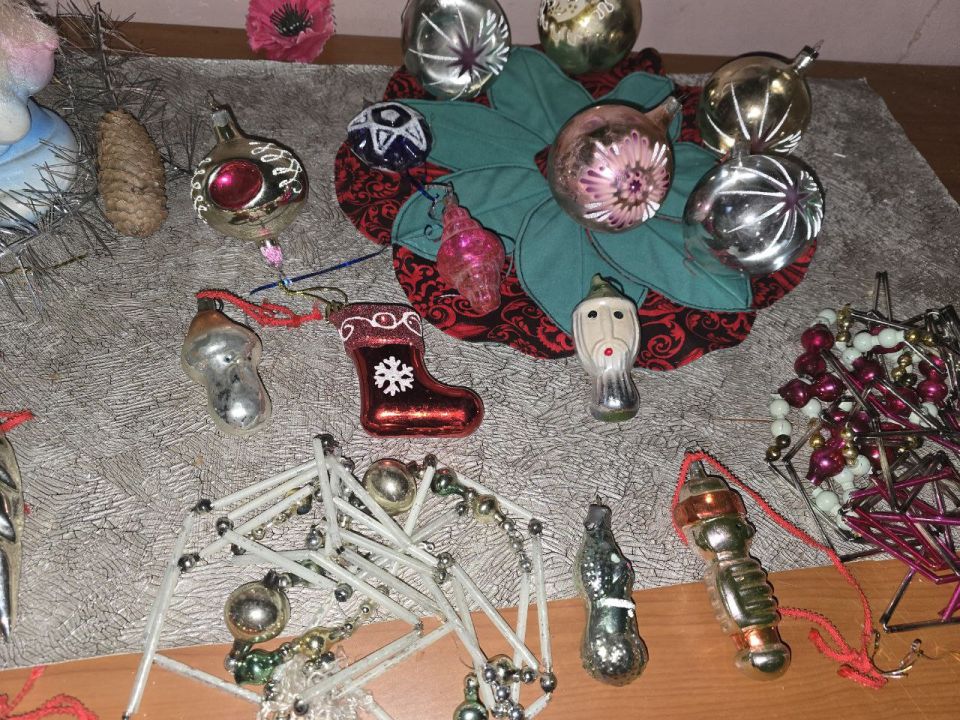 19.12.2025 года в музее истории с.Валерьяновка прошла Новогодняя выставка открыток и игрушек «Новогодний вернисаж» 19.12.2025 года в музее истории с.Валерьяновка прошла Новогодняя выставка открыток и игрушек «Новогодний вернисаж»