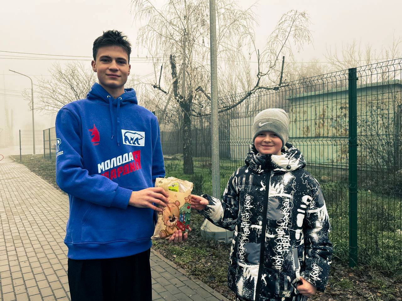 Сбываются все мечты. В День Святого Николая активисты Тельмановского штаба МР и МГЕР провели акцию, подарив детям незабываемые моменты счастья и волшебства! Маленькие жители с радостью приняли участие в мероприятии...