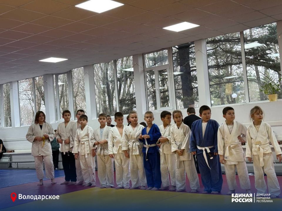 В МКУ ДО "Володарская спортивная школа" состоялось мероприятие "День борьбы", посвященное Дню Святого Николая В МКУ ДО "Володарская спортивная школа" состоялось мероприятие "День борьбы", посвященное Дню Святого Николая