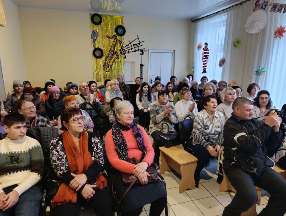 Иван Приходько: В Центрально-Городском районе Горловки прошло мероприятие ко «Дню Святого Николая» Иван Приходько: В Центрально-Городском районе Горловки прошло мероприятие ко «Дню Святого Николая»
