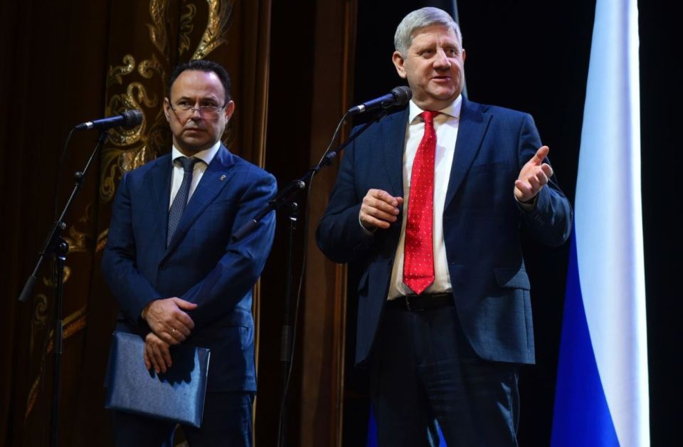 Вместе с коллегами принял участие в итоговом мероприятии Донецкого регионального отделения партии «Единая Россия» Вместе с коллегами принял участие в итоговом мероприятии Донецкого регионального отделения партии «Единая Россия»