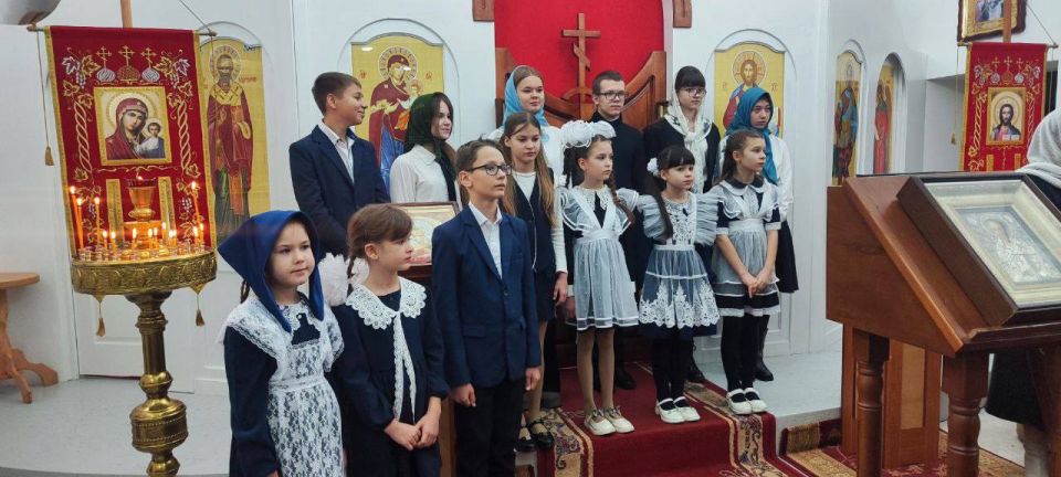 Посещение Храма в день Святого Николая Чудотворца Посещение Храма в день Святого Николая Чудотворца