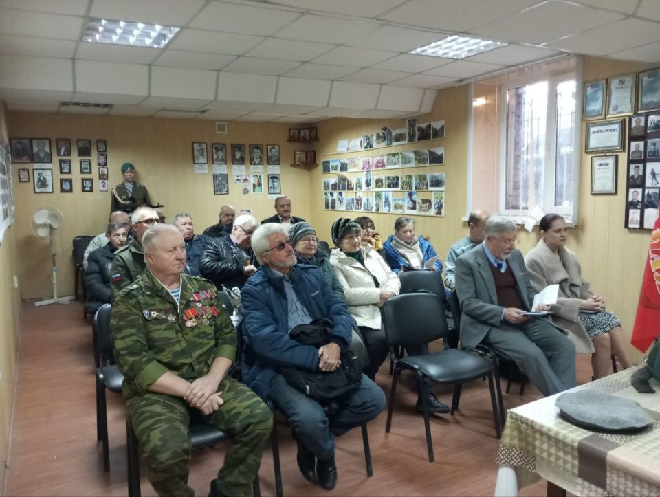 Дмитрий Огилец: Енакиевская городская организация "Российский союз ветеранов Афганистана и специальных военных операций" провела творческую встречу с городским литературным объединением "Родник", которому в этом году... Дмитрий Огилец: Енакиевская городская организация "Российский союз ветеранов Афганистана и специальных военных операций" провела творческую встречу с городским литературным объединением "Родник", которому в этом году...