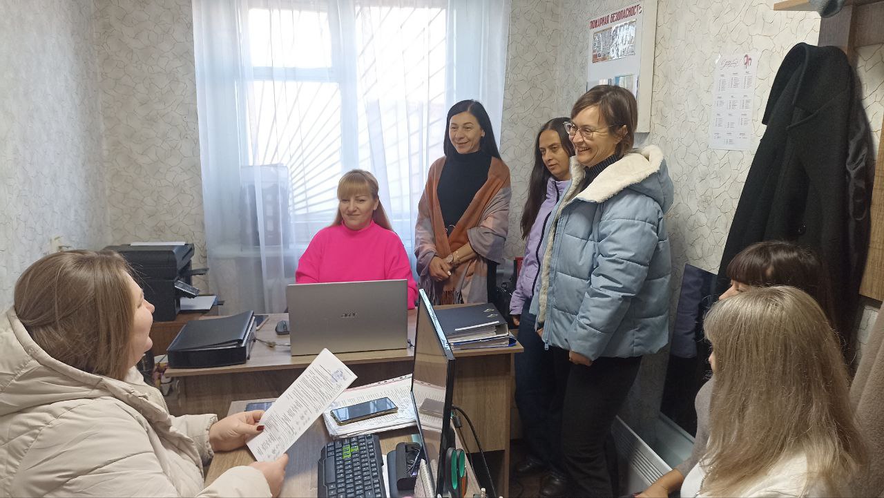 Депутат Тельмановского муниципального совета Юлия Налбат провела встречу с коллективом МБУ «Тельмановская централизованная библиотечная система»