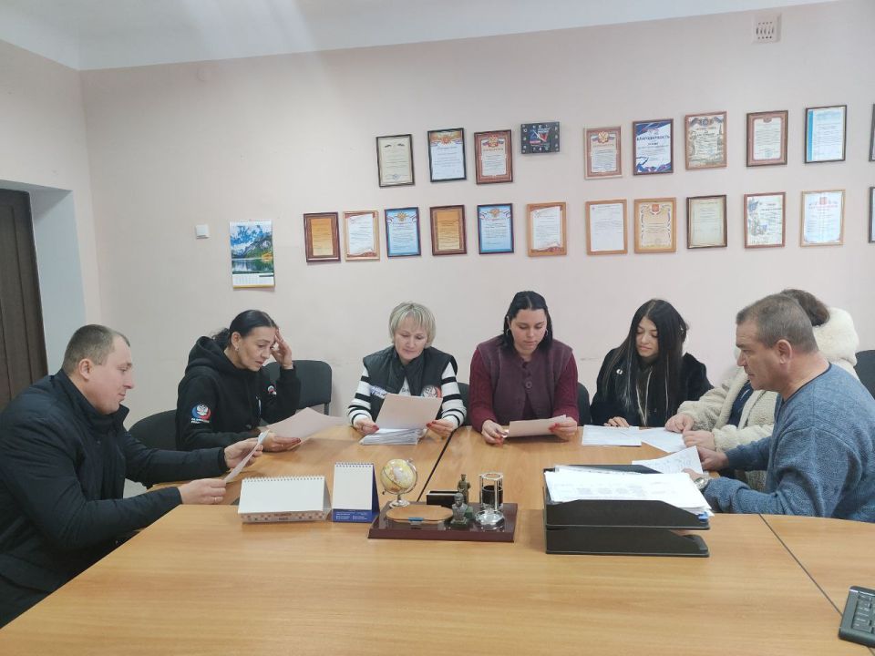 Денис Зубов: В городском округе Иловайске прошло мероприятие «Круглый стол» под руководством временно исполняющего обязанности главы муниципального образования городского округа Иловайск Александра Васильевича Кузнецова Денис Зубов: В городском округе Иловайске прошло мероприятие «Круглый стол» под руководством временно исполняющего обязанности главы муниципального образования городского округа Иловайск Александра Васильевича Кузнецова