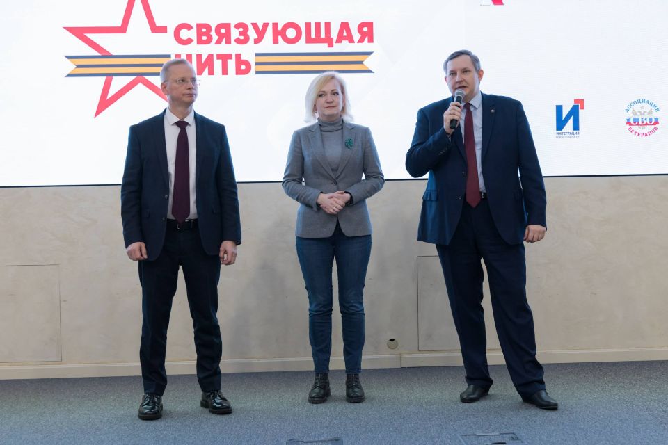 Семиклассник Климанев Артём из Донецкой Народной Республики на награждении в Москве Семиклассник Климанев Артём из Донецкой Народной Республики на награждении в Москве
