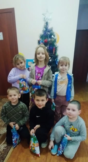 В ГКДОУ «Детский сад №4 «Сказка»» в каждой возрастной группе проведены занятия, посвященные дню святителя Николая В ГКДОУ «Детский сад №4 «Сказка»» в каждой возрастной группе проведены занятия, посвященные дню святителя Николая