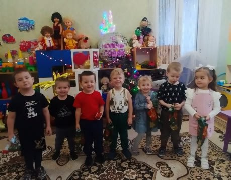 В ГКДОУ «Детский сад №4 «Сказка»» в каждой возрастной группе проведены занятия, посвященные дню святителя Николая В ГКДОУ «Детский сад №4 «Сказка»» в каждой возрастной группе проведены занятия, посвященные дню святителя Николая