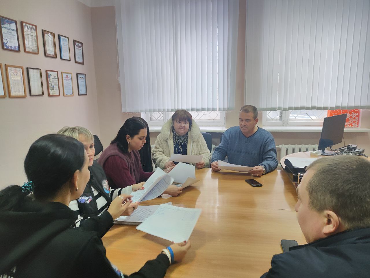 Денис Зубов: В городском округе Иловайске прошло мероприятие «Круглый стол» под руководством временно исполняющего обязанности главы муниципального образования городского округа Иловайск Александра Васильевича Кузнецова Денис Зубов: В городском округе Иловайске прошло мероприятие «Круглый стол» под руководством временно исполняющего обязанности главы муниципального образования городского округа Иловайск Александра Васильевича Кузнецова