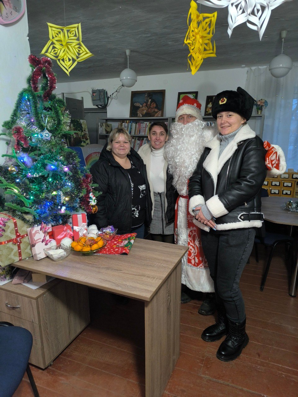 Активисты Женского движения партии «Единая Россия» продолжают тесное взаимодействие с волонтерской группой «мОгем и могЁм» из Санкт-Петербурга Активисты Женского движения партии «Единая Россия» продолжают тесное взаимодействие с волонтерской группой «мОгем и могЁм» из Санкт-Петербурга