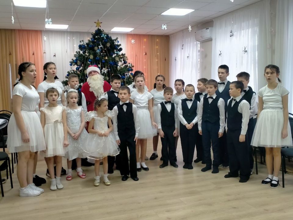 Чудеса случаются: День Святого Николая в Шахтерске Чудеса случаются: День Святого Николая в Шахтерске