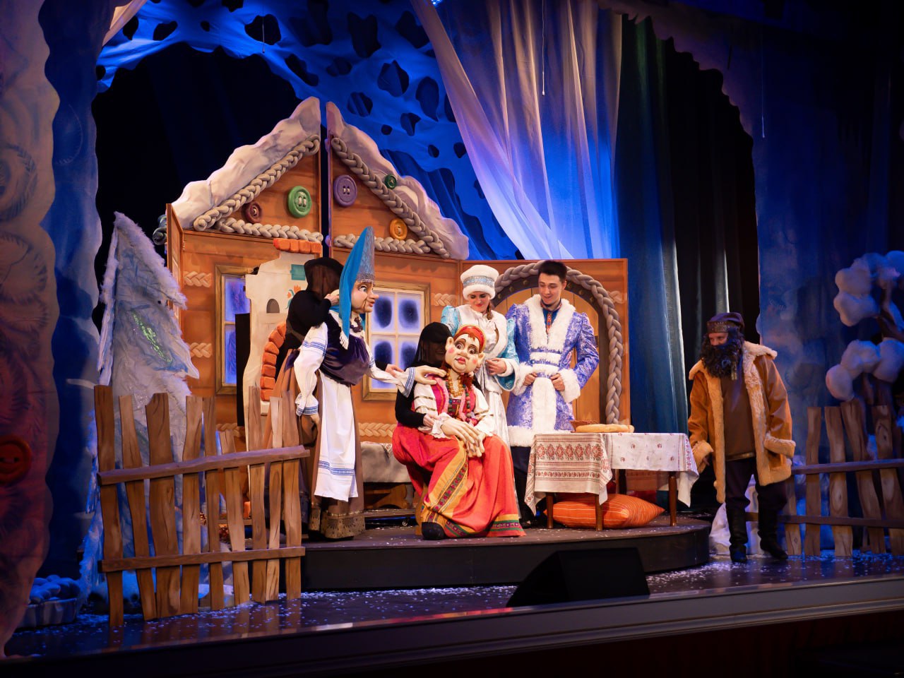 «Морозко» в Донецком театре кукол «Морозко» в Донецком театре кукол