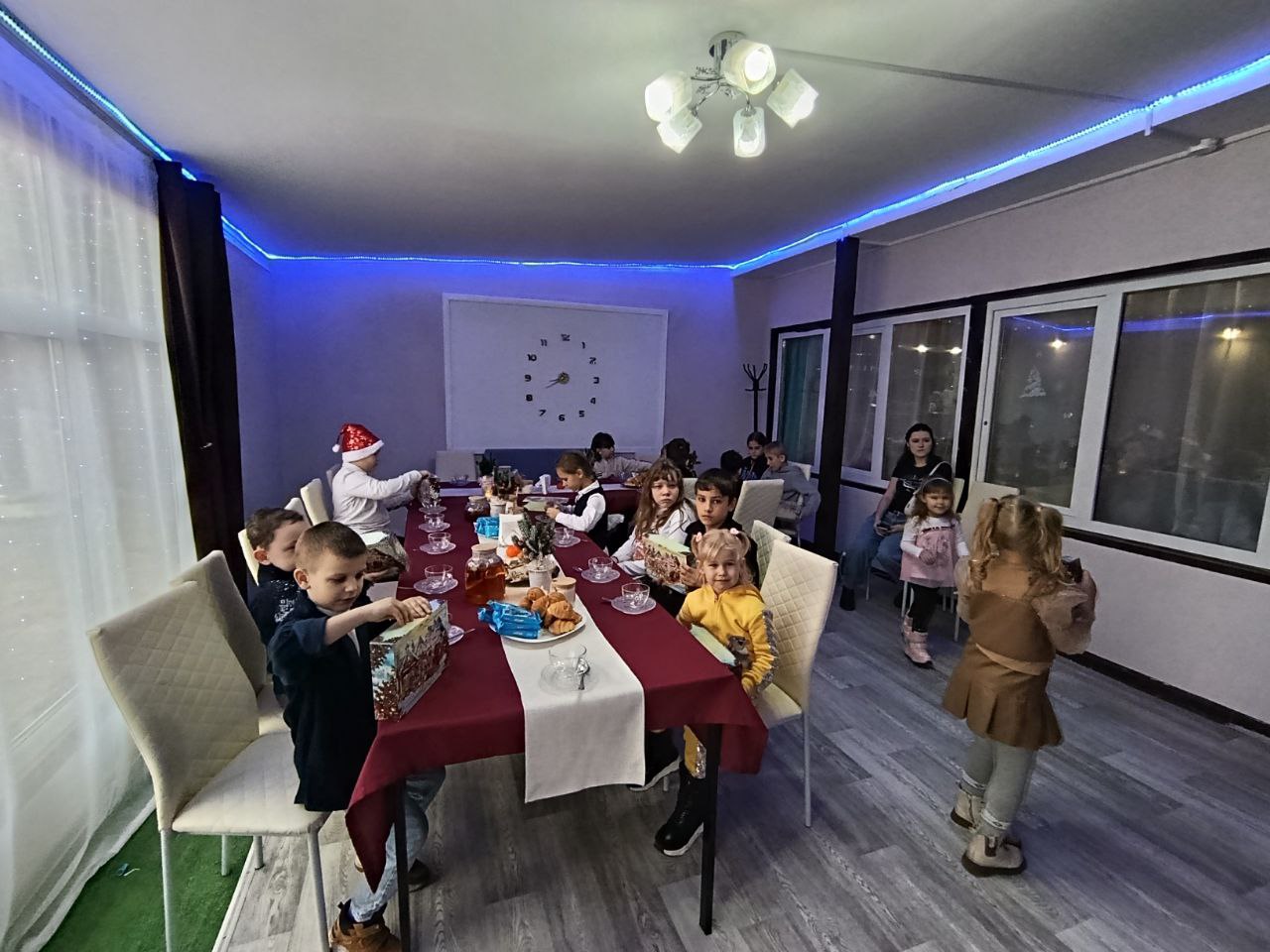 Чудеса случаются: в День святого Николая мы зажгли огоньки детских улыбок