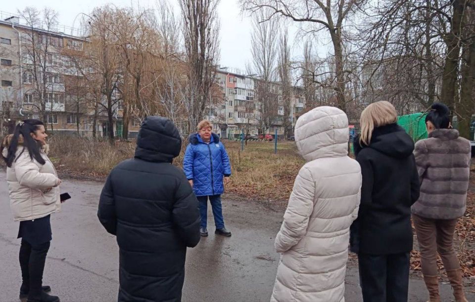 Сегодня, 19 декабря, депутат Макеевского городского совета Татьяна Репунова провела встречу с коллективом Макеевского художественно-краеведческого музей, в рамках поручения Главы ДНР Дениса Пушилина Сегодня, 19 декабря, депутат Макеевского городского совета Татьяна Репунова провела встречу с коллективом Макеевского художественно-краеведческого музей, в рамках поручения Главы ДНР Дениса Пушилина