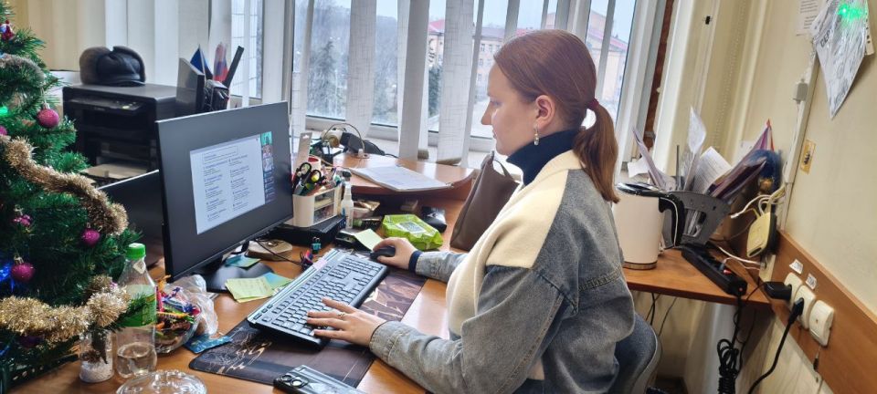 Иван Адамец: 19 декабря сектора по делам молодежи, культуры и спорта Управ Куйбышевского, Петровского и Калининского районов Донецка провели межрайонную онлайн-встречу в рамках федеральной программы Росмолодёжь.Гранты —... Иван Адамец: 19 декабря сектора по делам молодежи, культуры и спорта Управ Куйбышевского, Петровского и Калининского районов Донецка провели межрайонную онлайн-встречу в рамках федеральной программы Росмолодёжь.Гранты —...