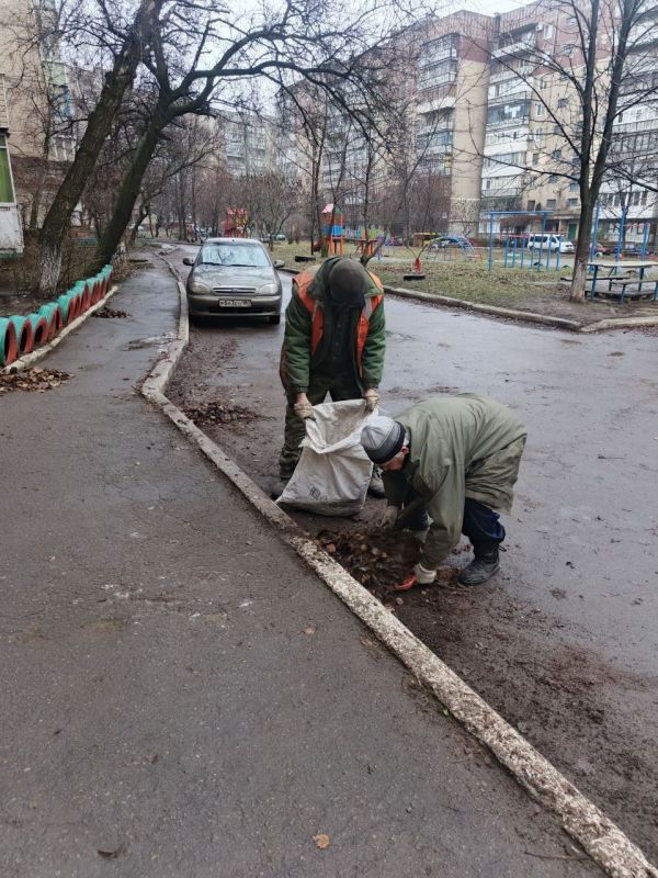 Роман Конев: МУНИЦИПАЛЬНОЕ УНИТАРНОЕ ПРЕДПРИЯТИЕ «УПРАВЛЯЮЩАЯ КОМПАНИЯ ГОРОДА ГОРЛОВКА» АДМИНИСТРАЦИИ ГОРОДСКОГО ОКРУГА ГОРЛОВКА Роман Конев: МУНИЦИПАЛЬНОЕ УНИТАРНОЕ ПРЕДПРИЯТИЕ «УПРАВЛЯЮЩАЯ КОМПАНИЯ ГОРОДА ГОРЛОВКА» АДМИНИСТРАЦИИ ГОРОДСКОГО ОКРУГА ГОРЛОВКА