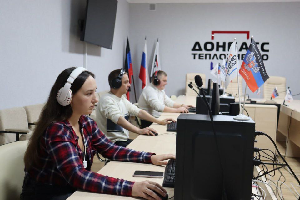 КИБЕРТУРНИР В "ДОНБАССТЕПЛОЭНЕРГО": ИГРОВЫЕ ТАКТИКИ И СТРАТЕГИИ, КОМАНДНЫЙ ДУХ И ЭМОЦИИ УЧАСТНИКОВ КИБЕРТУРНИР В "ДОНБАССТЕПЛОЭНЕРГО": ИГРОВЫЕ ТАКТИКИ И СТРАТЕГИИ, КОМАНДНЫЙ ДУХ И ЭМОЦИИ УЧАСТНИКОВ